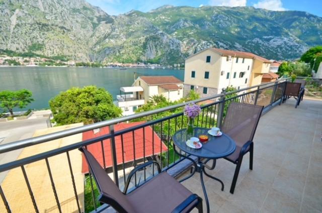 Nikola Lux Apartments Muo Bagian luar foto