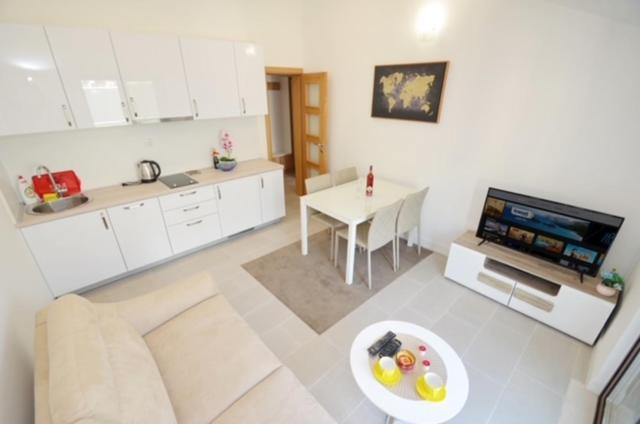 Nikola Lux Apartments Muo Bagian luar foto