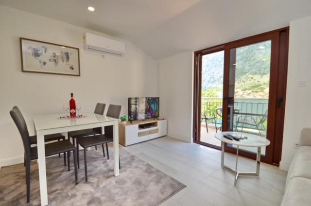 Nikola Lux Apartments Muo Bagian luar foto